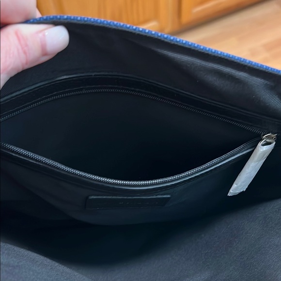 Levenger Blue Crossbody/Messenger Bag - Picture 8 of 10